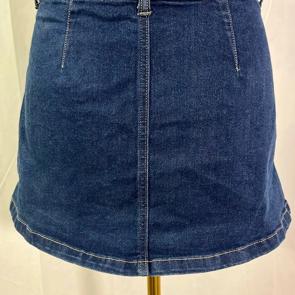🛍 6 for $35 • Sincerely Jules Zip Front Patch Pocket Denim Mini Skirt